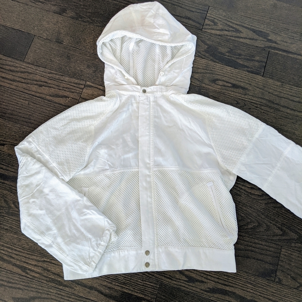 Reversible White Mesh Lululemon Zip Up
